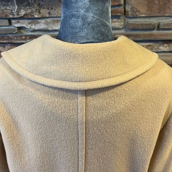 Vintage Mackintosh Camel Wool Double-Breasted Peacoat - Picture 6 of 7